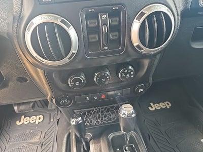 2015 Jeep Wrangler Unlimited Sahara