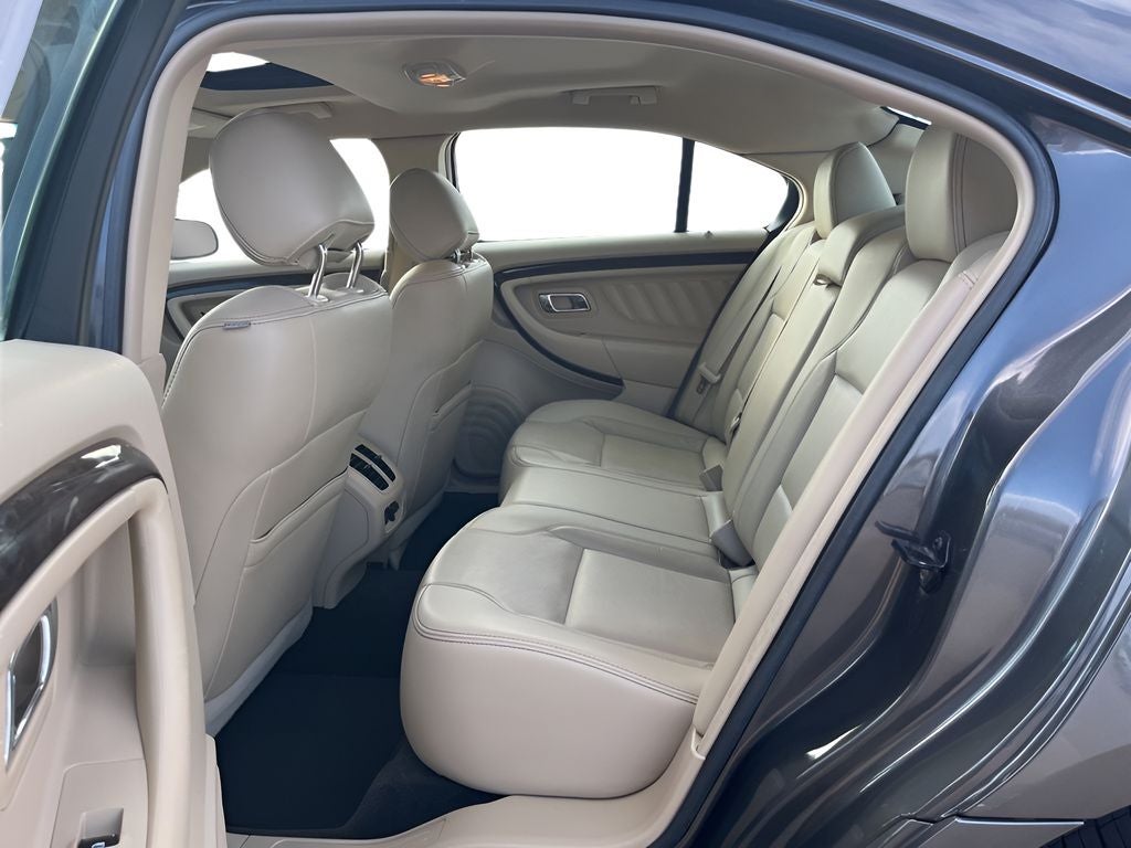 2018 Ford Taurus Limited