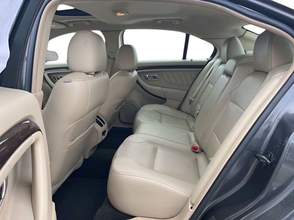 2018 Ford Taurus Limited