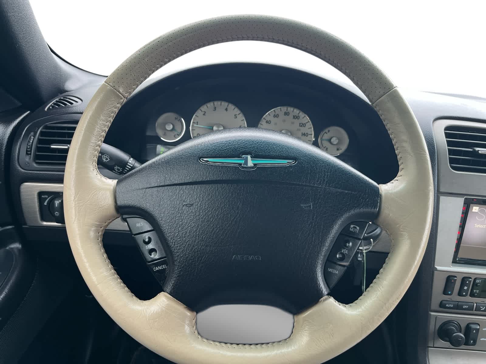 2004 Ford Thunderbird Deluxe