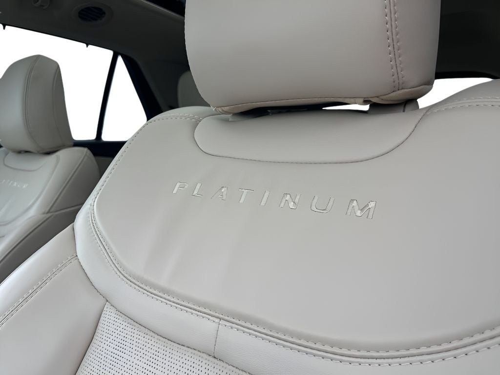 2023 Ford Explorer Platinum