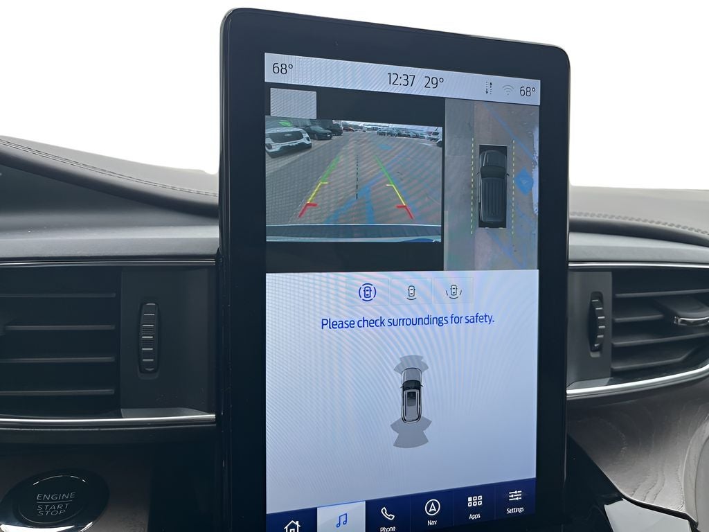 2023 Ford Explorer Platinum