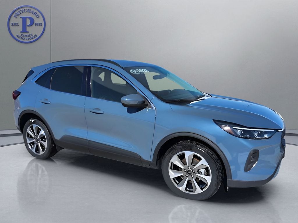2025 Ford Escape Platinum AWD's photo