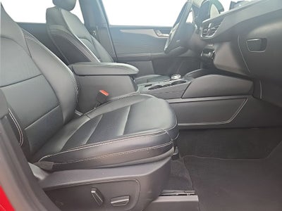 2025 Ford Escape Platinum