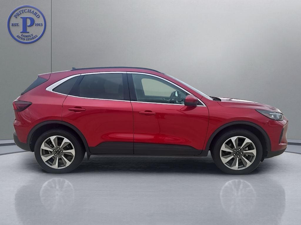 2025 Ford Escape Platinum