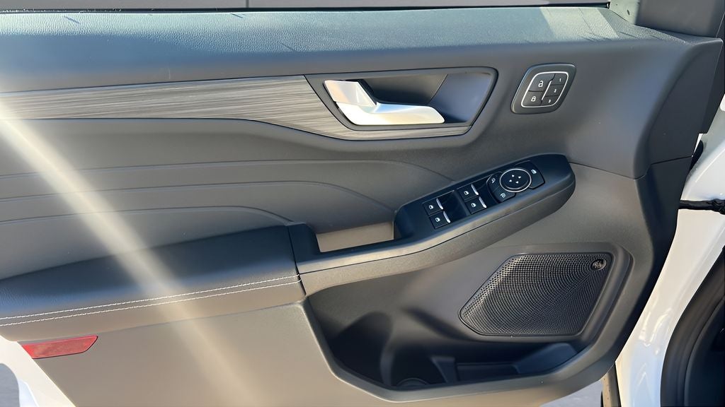 2026 Ford Escape Platinum™