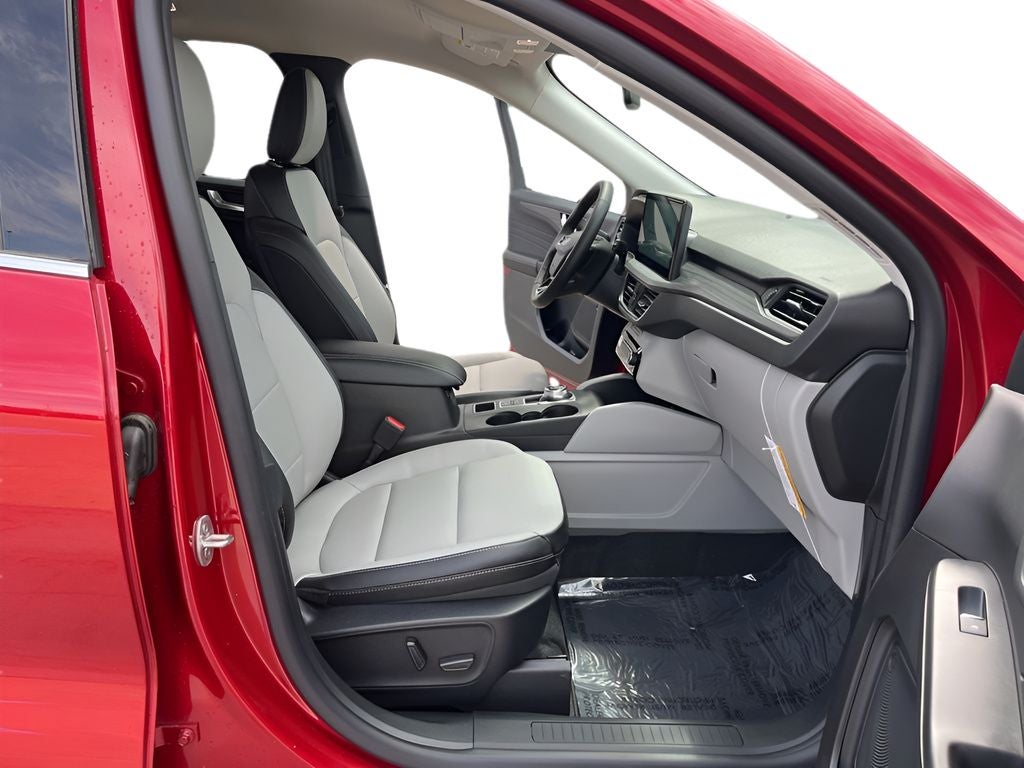 2026 Ford Escape Platinum