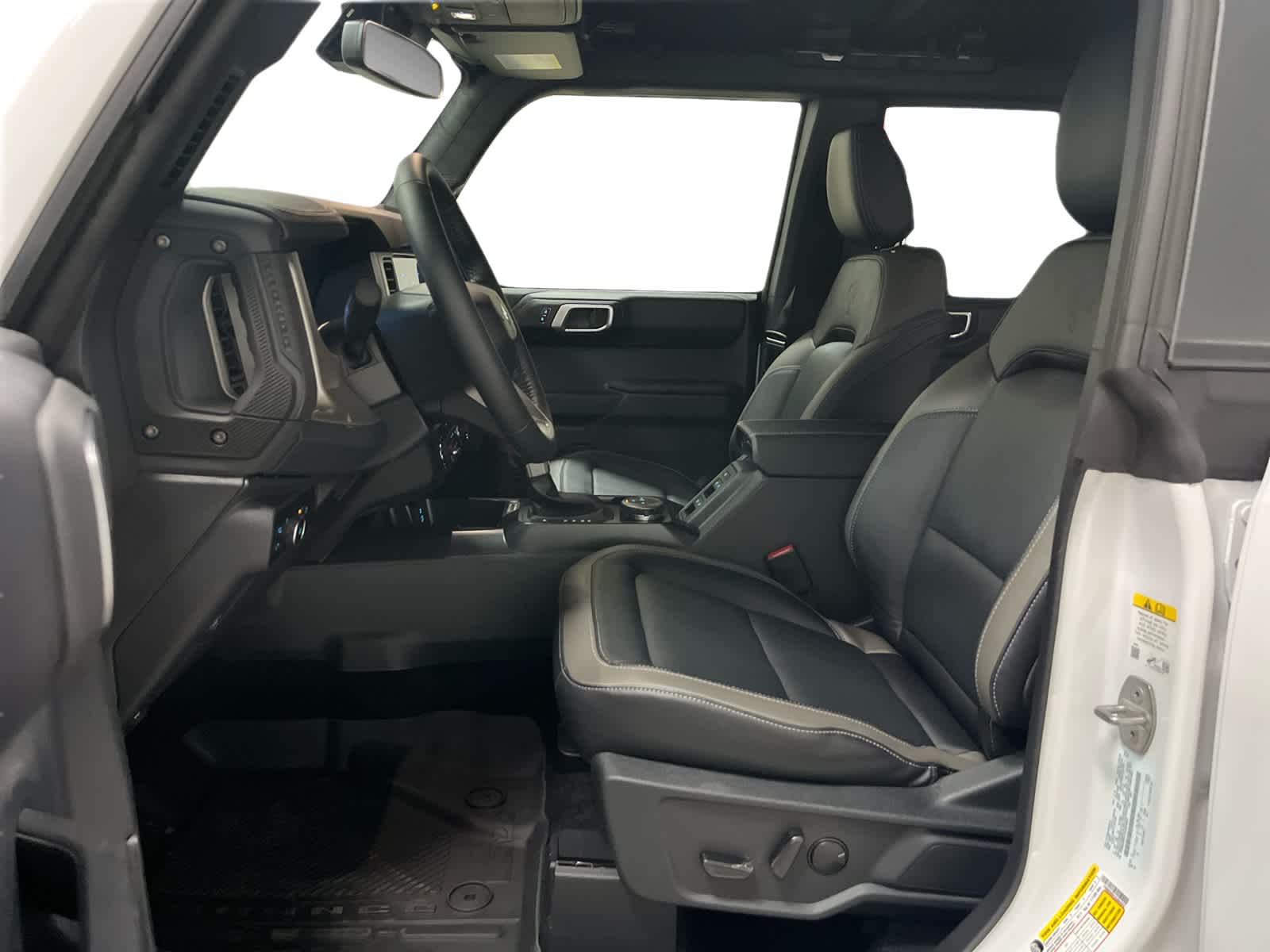 2025 Ford Bronco Outer Banks®