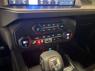 2025 Ford Bronco Outer Banks®