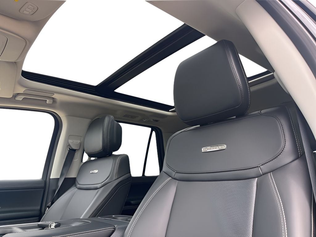 2026 Ford Expedition MAX Platinum®