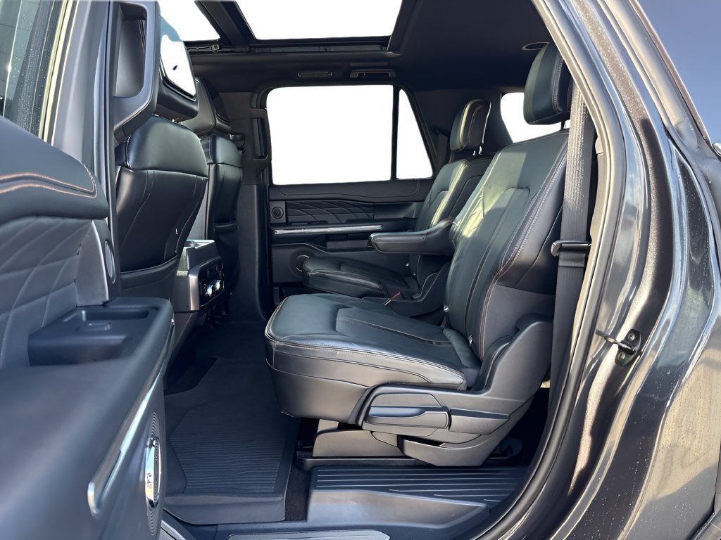 2022 Ford Expedition Max Platinum