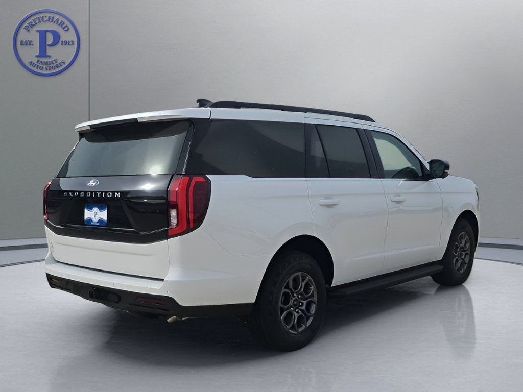 2027 Ford Expedition Active