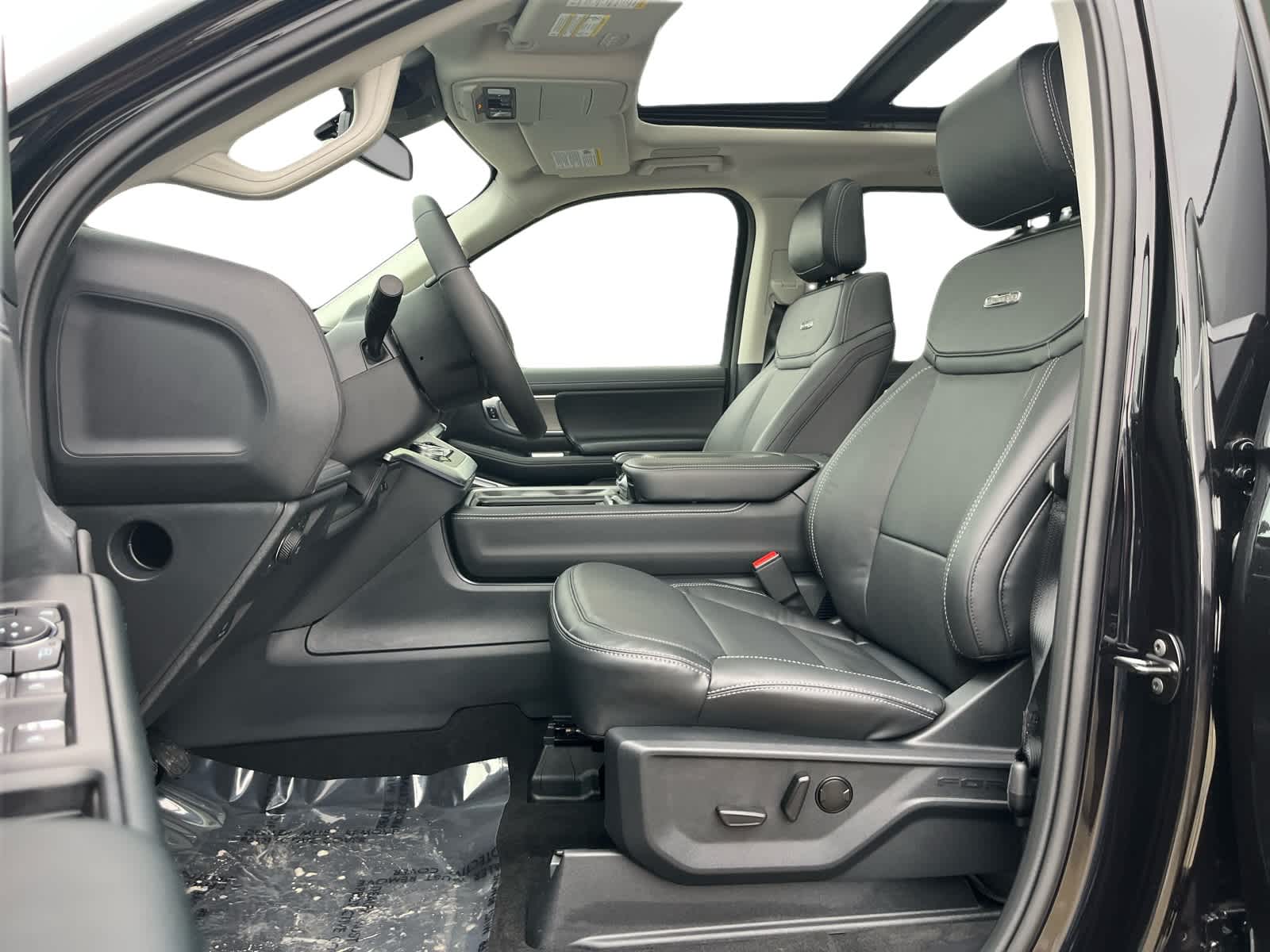 2025 Ford Expedition Platinum®