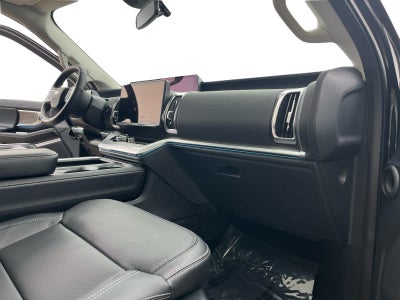 2025 Ford Expedition Platinum®