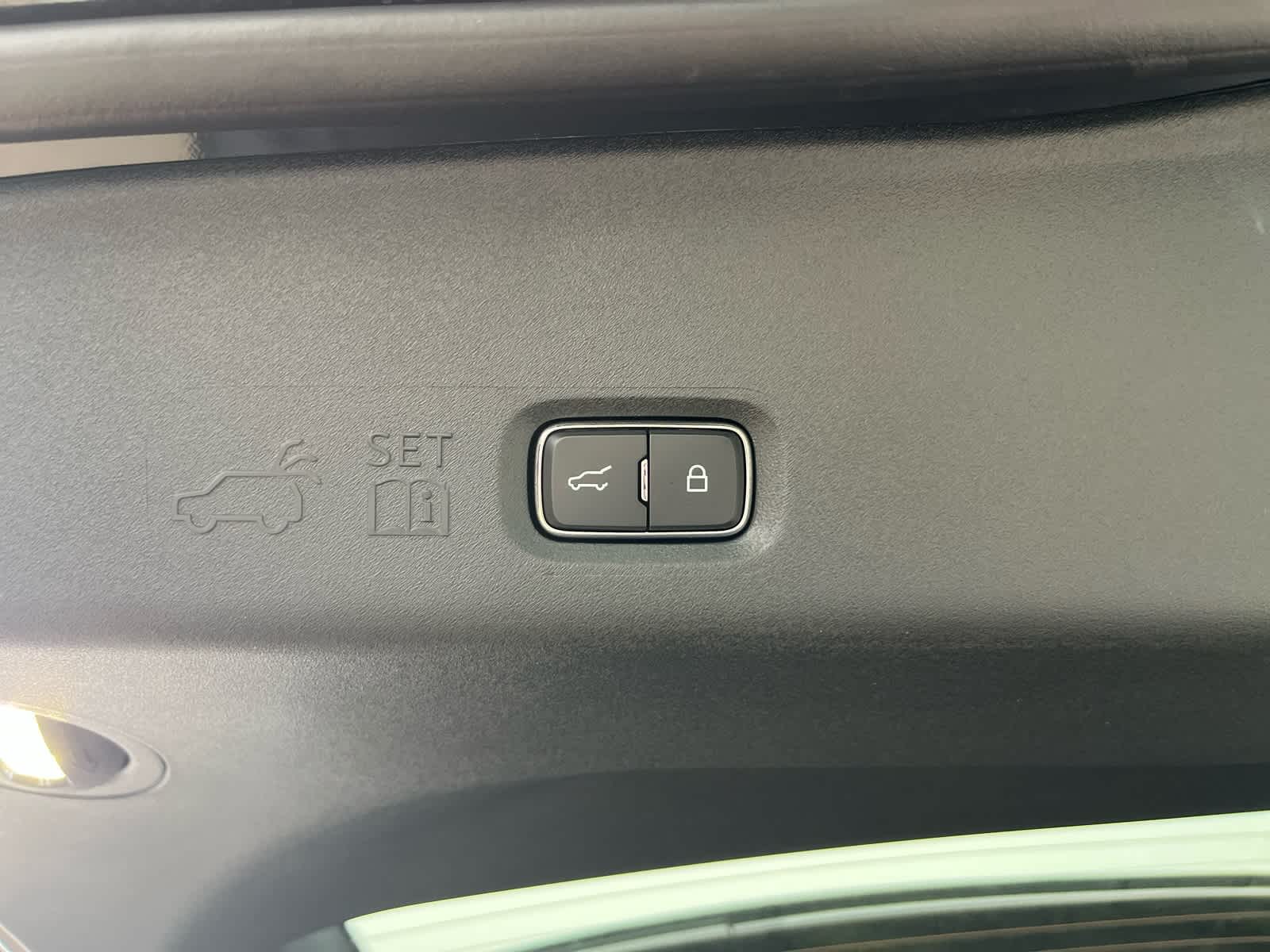 2025 Ford Expedition Platinum®