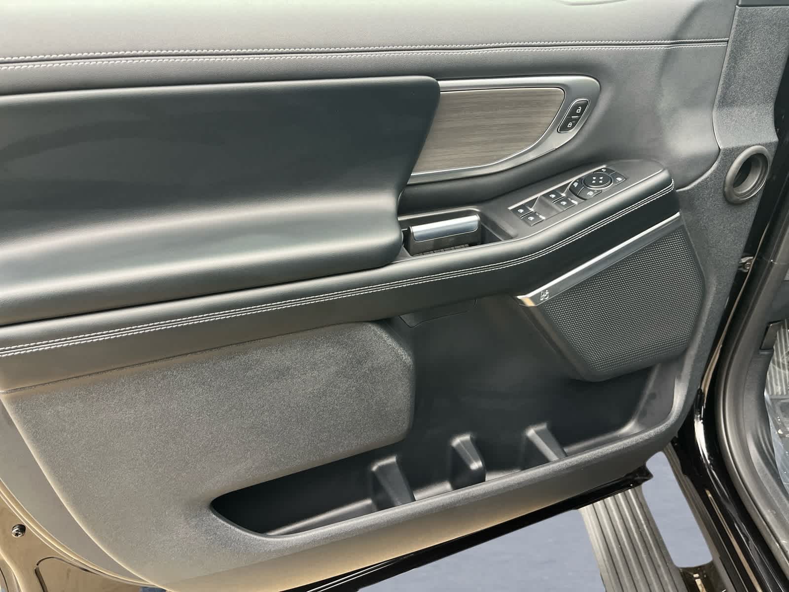 2025 Ford Expedition Platinum®