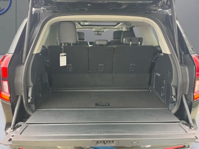 2025 Ford Expedition Platinum®