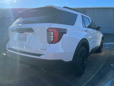 2022 Ford Explorer ST-Line
