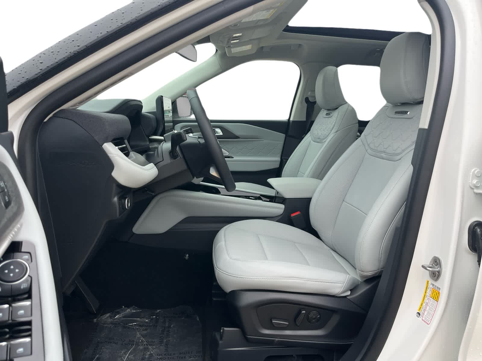 2026 Ford Explorer Platinum™