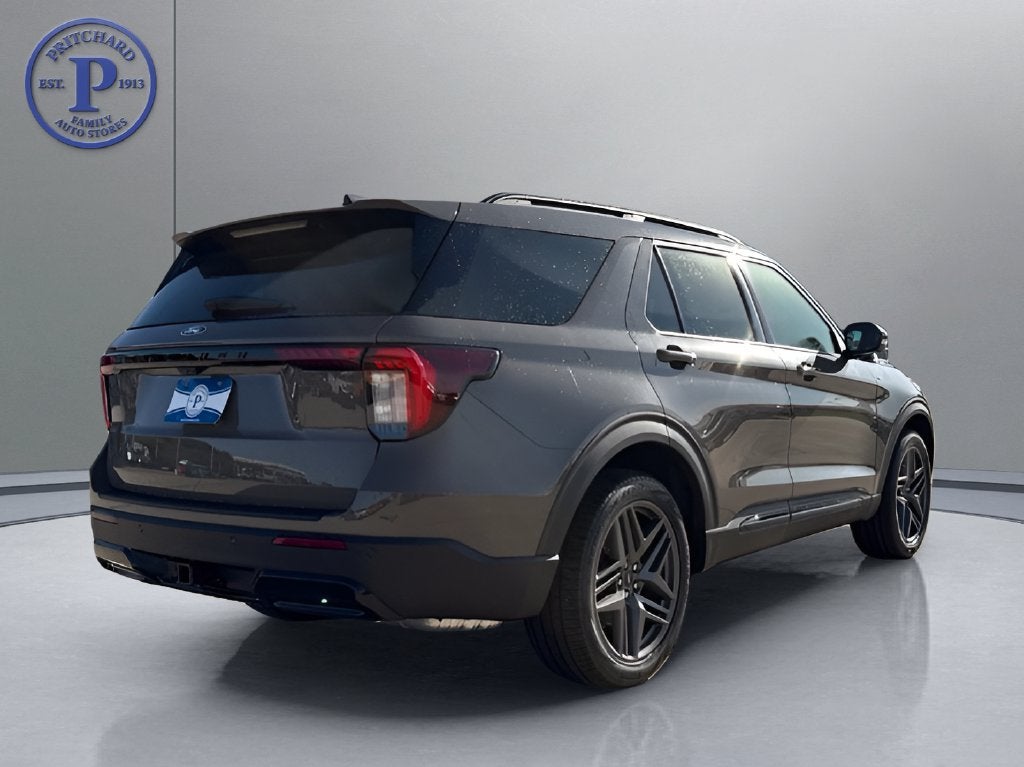 2027 Ford Explorer ST-Line