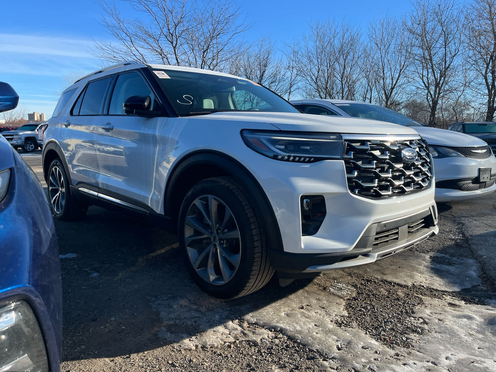 2025 Ford Explorer Platinum