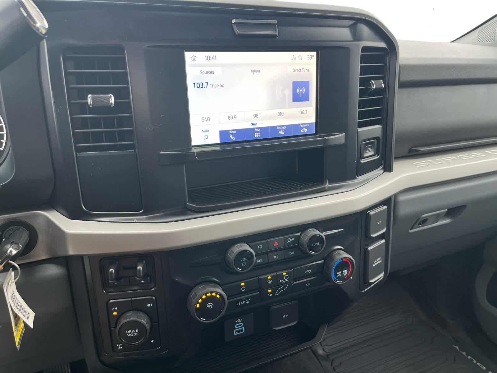 2026 Ford Super Duty F-350® XLT