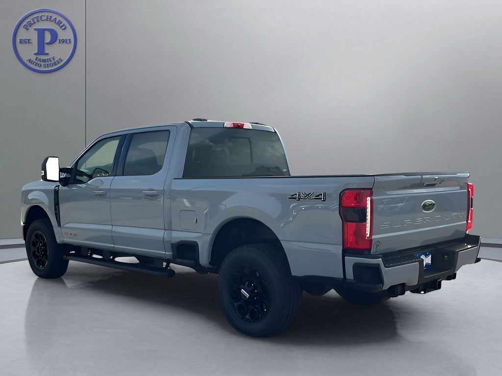 2026 Ford Super Duty F-350® Lariat®