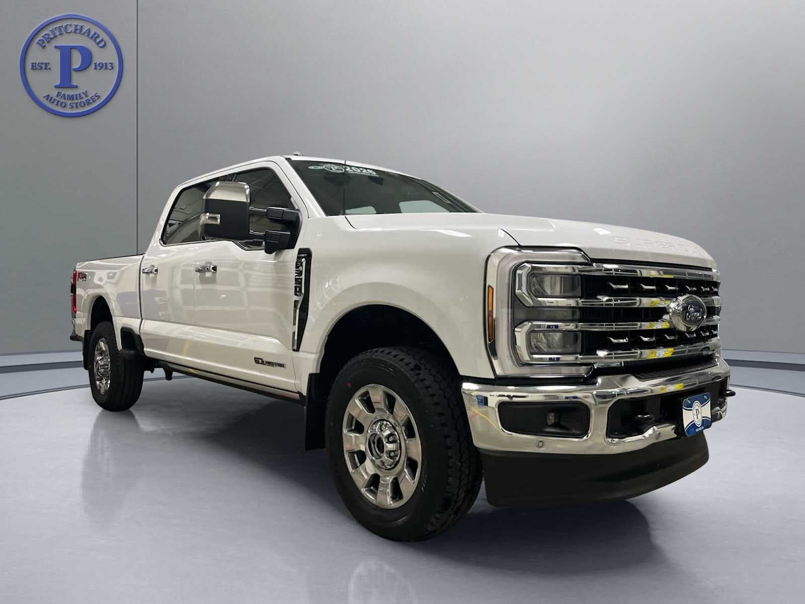 2026 Ford Super Duty F-350® Lariat®