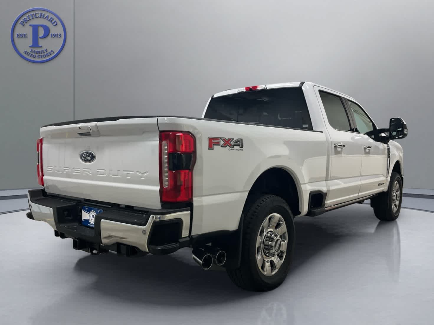 2026 Ford Super Duty F-350® Lariat®