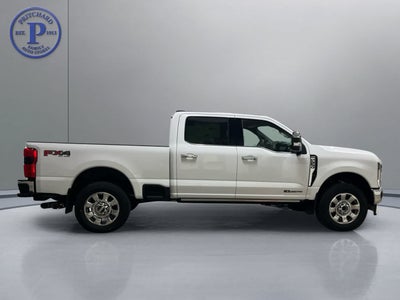 2026 Ford Super Duty F-350® Lariat®