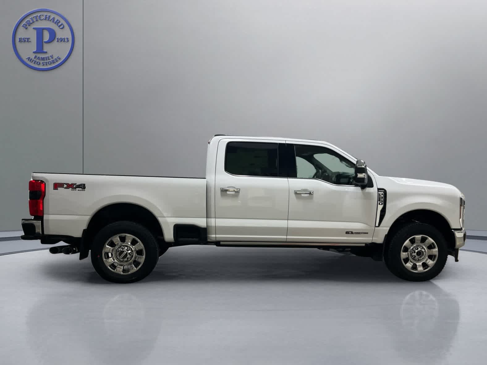 2026 Ford Super Duty F-350® Lariat®