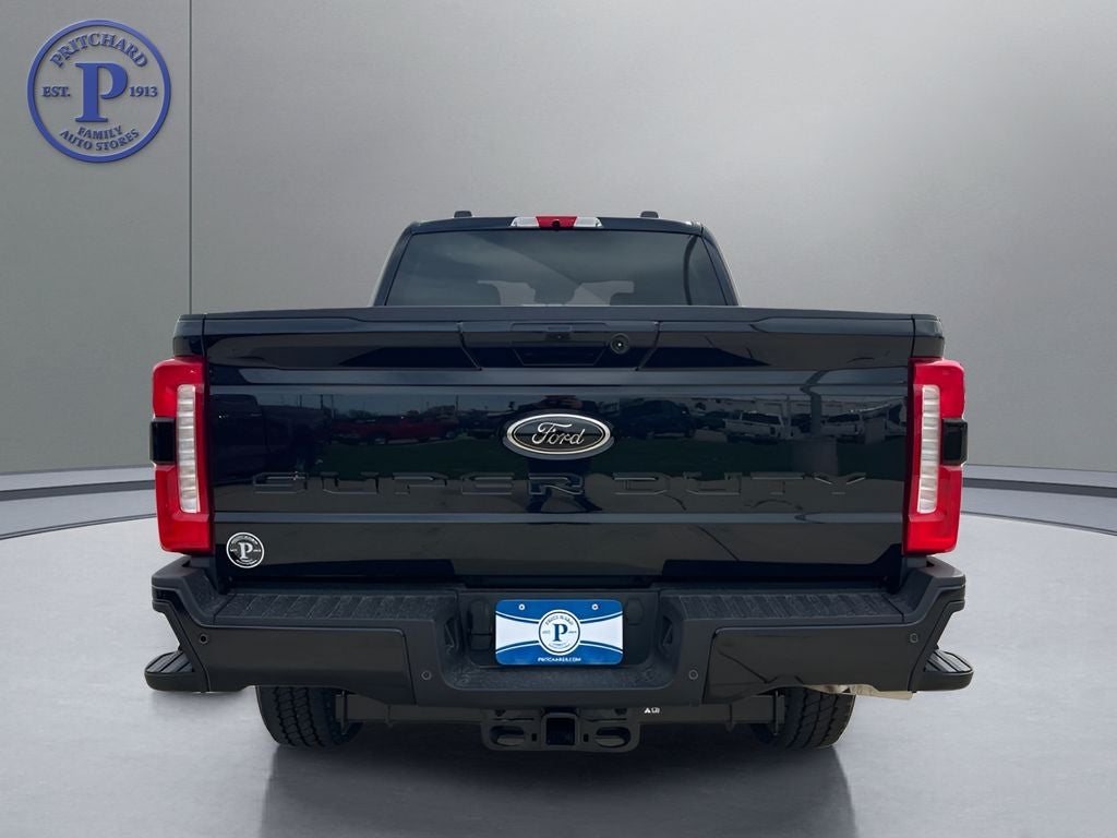 2026 Ford Super Duty F-350® Lariat®