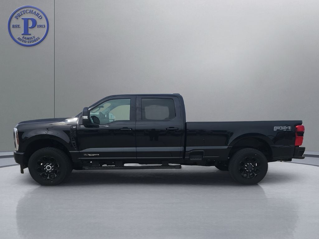 2026 Ford F-350 Super Duty XLT - Photo 4