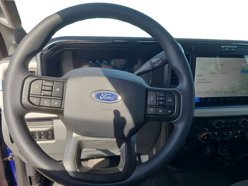 2026 Ford F-350 Super Duty XLT - Photo 13