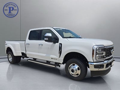 2026 Ford Super Duty F-350® Lariat®