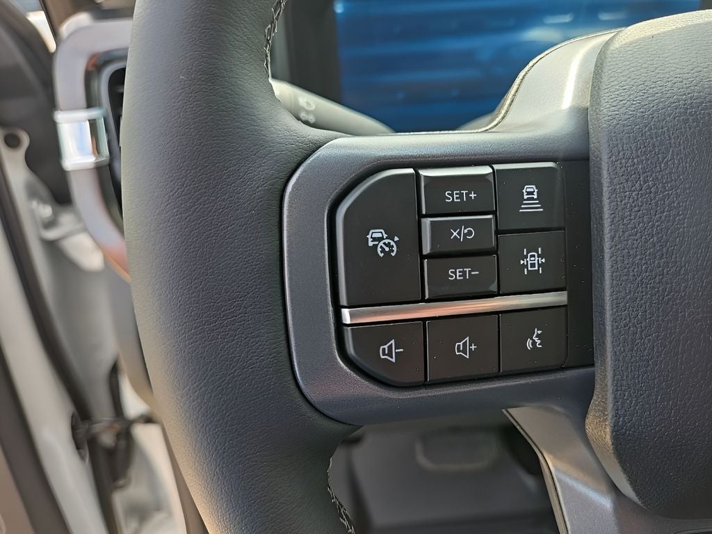 2026 Ford Super Duty F-350® Lariat®