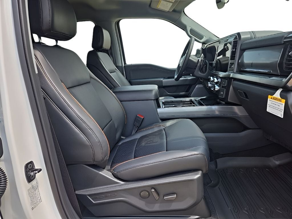 2026 Ford Super Duty F-350® Lariat®