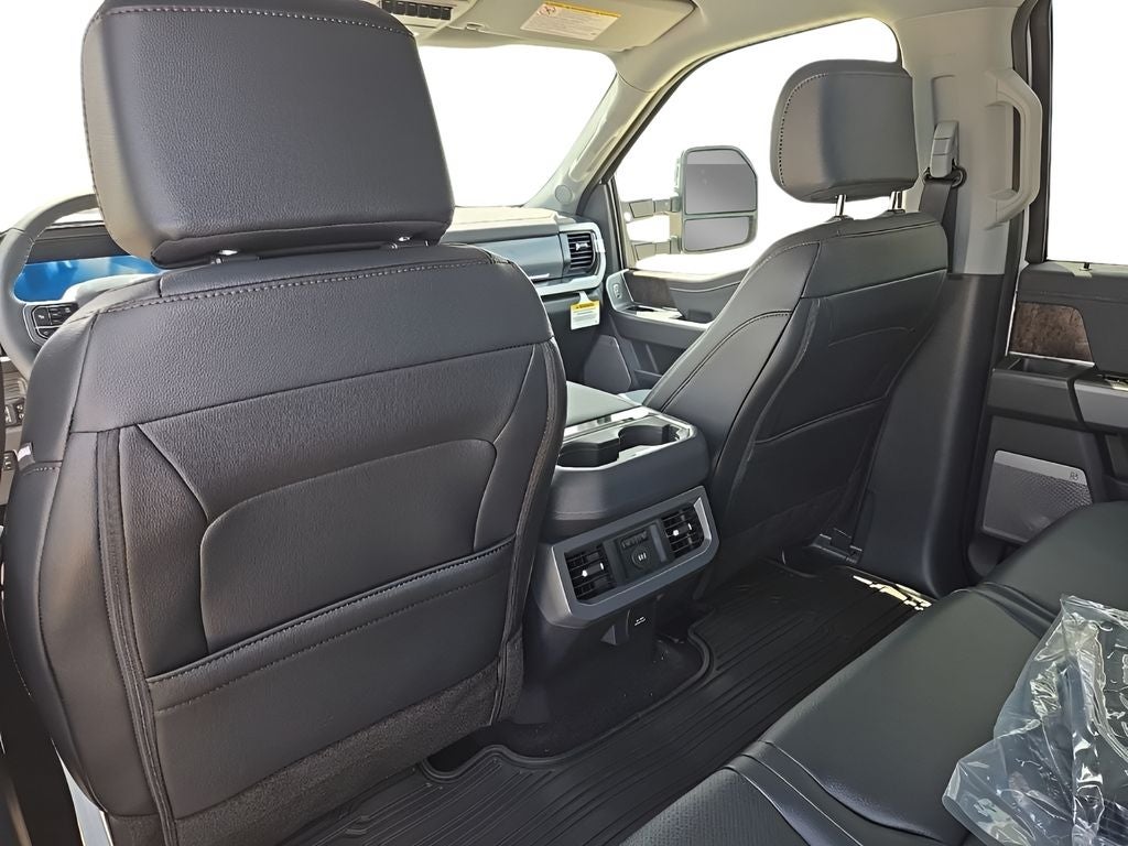 2026 Ford Super Duty F-350® Lariat®