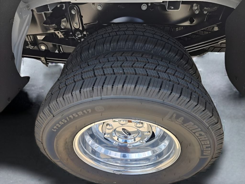 2026 Ford Super Duty F-350® Lariat®
