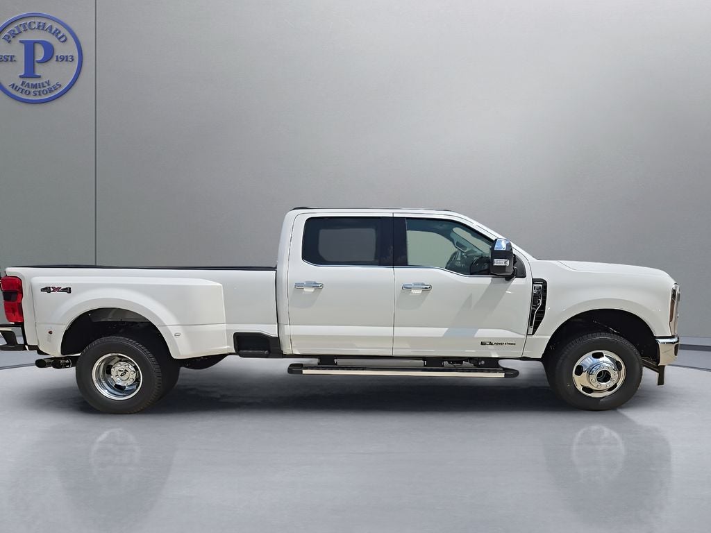 2026 Ford Super Duty F-350® Lariat®