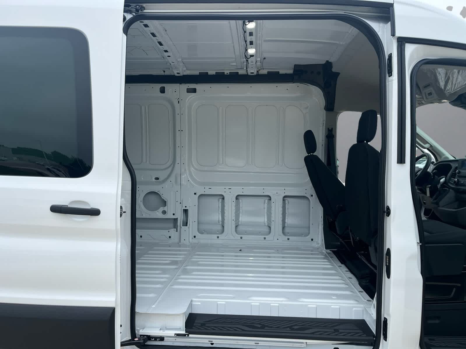 2025 Ford Transit Commercial Cargo Van