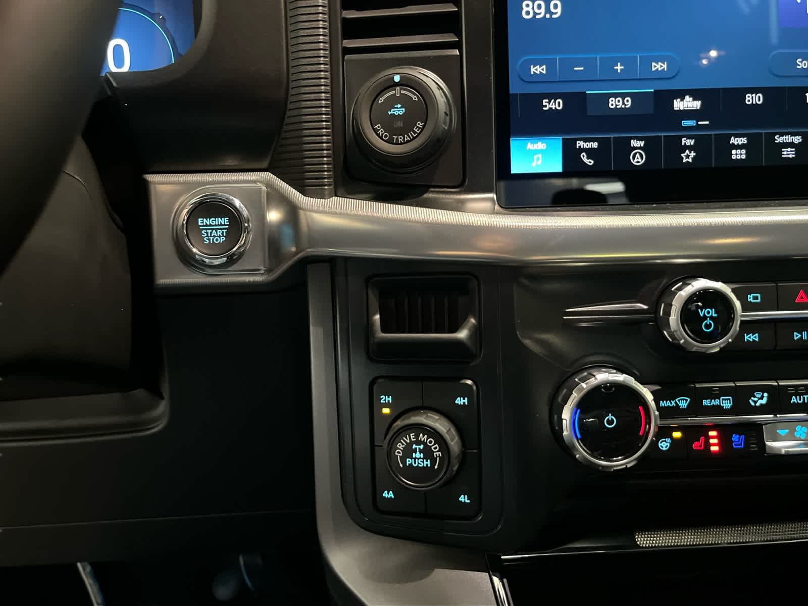 2025 Ford F-150 Lariat®