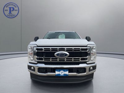 2026 Ford Super Duty F-350® XLT