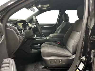 2025 GMC Acadia AWD Elevation