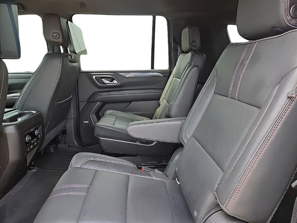 2021 Chevrolet Suburban RST