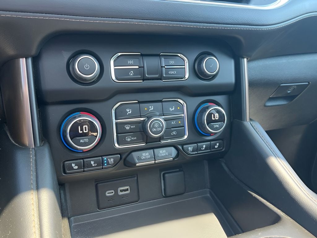 2024 Chevrolet Suburban High Country