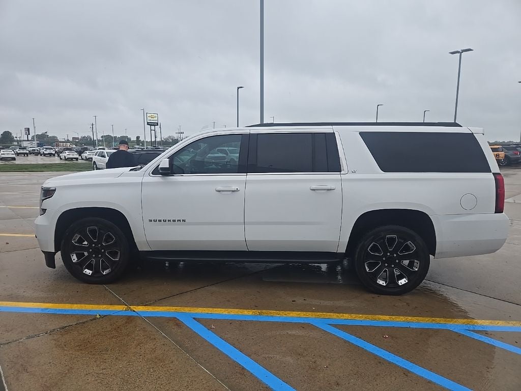 2019 Chevrolet Suburban LT