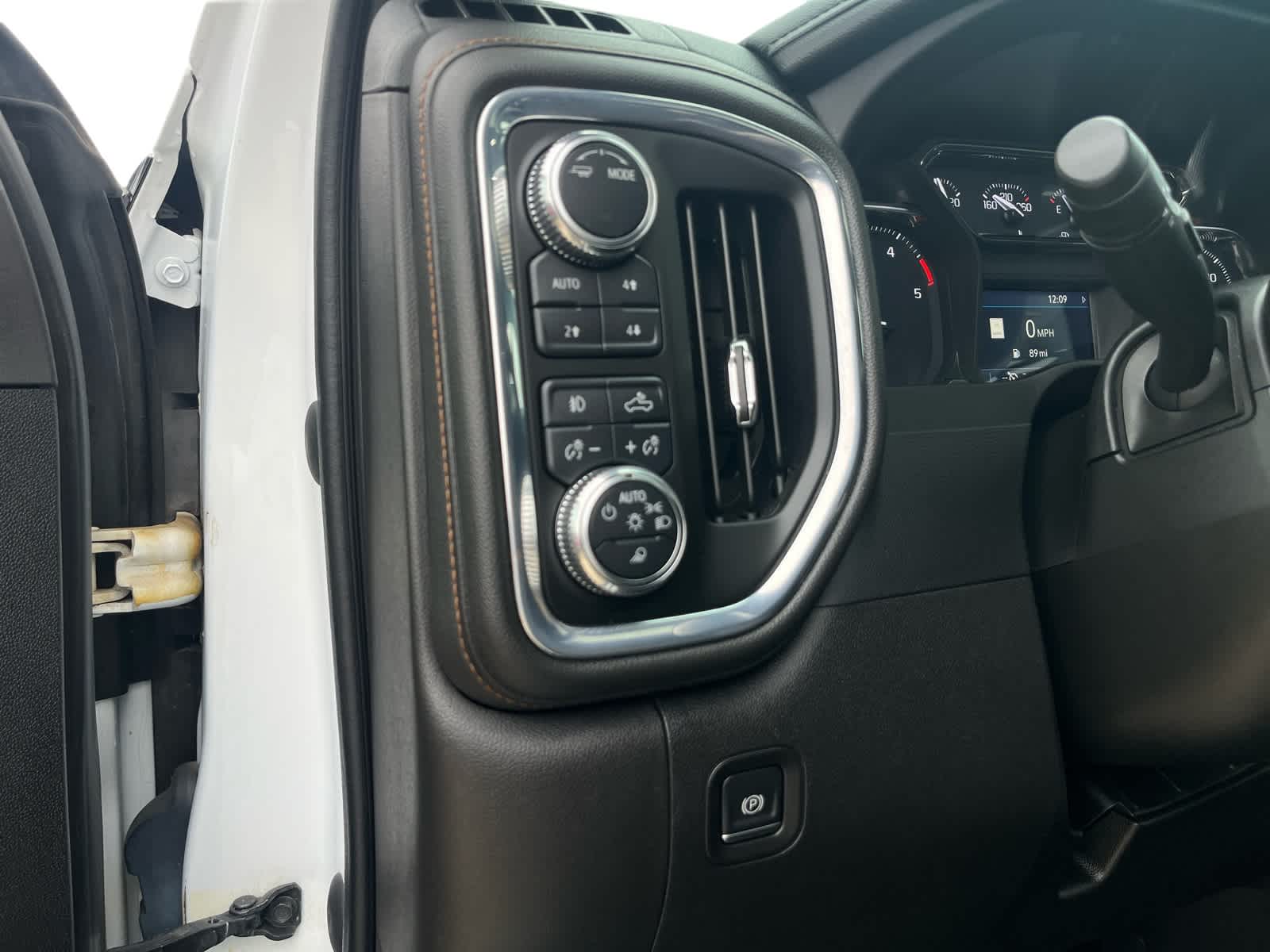 2023 GMC Sierra 2500HD AT4