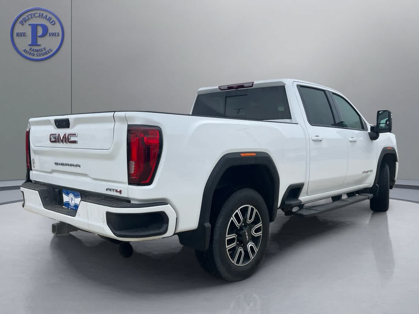 2023 GMC Sierra 2500HD AT4