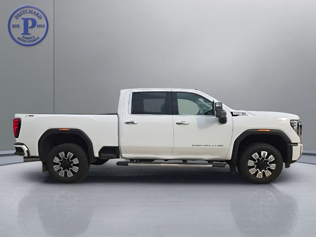 2025 GMC Sierra 3500HD Denali